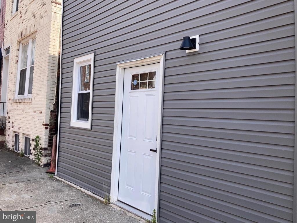 1815 S 23rd Street - Photo 0