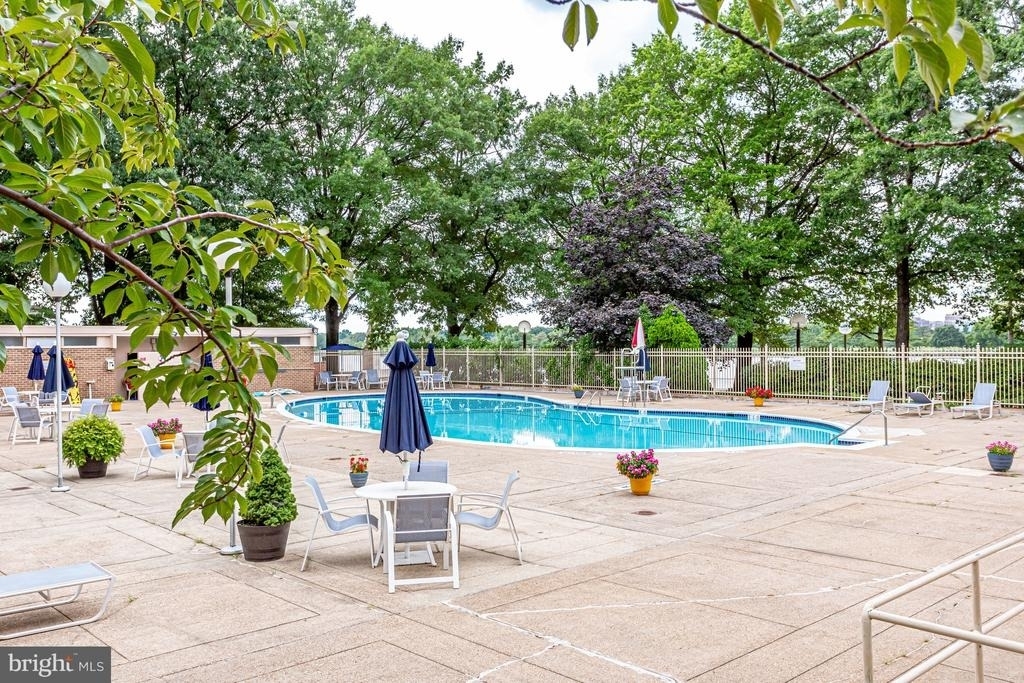 1425 4th Street Sw - Photo 8