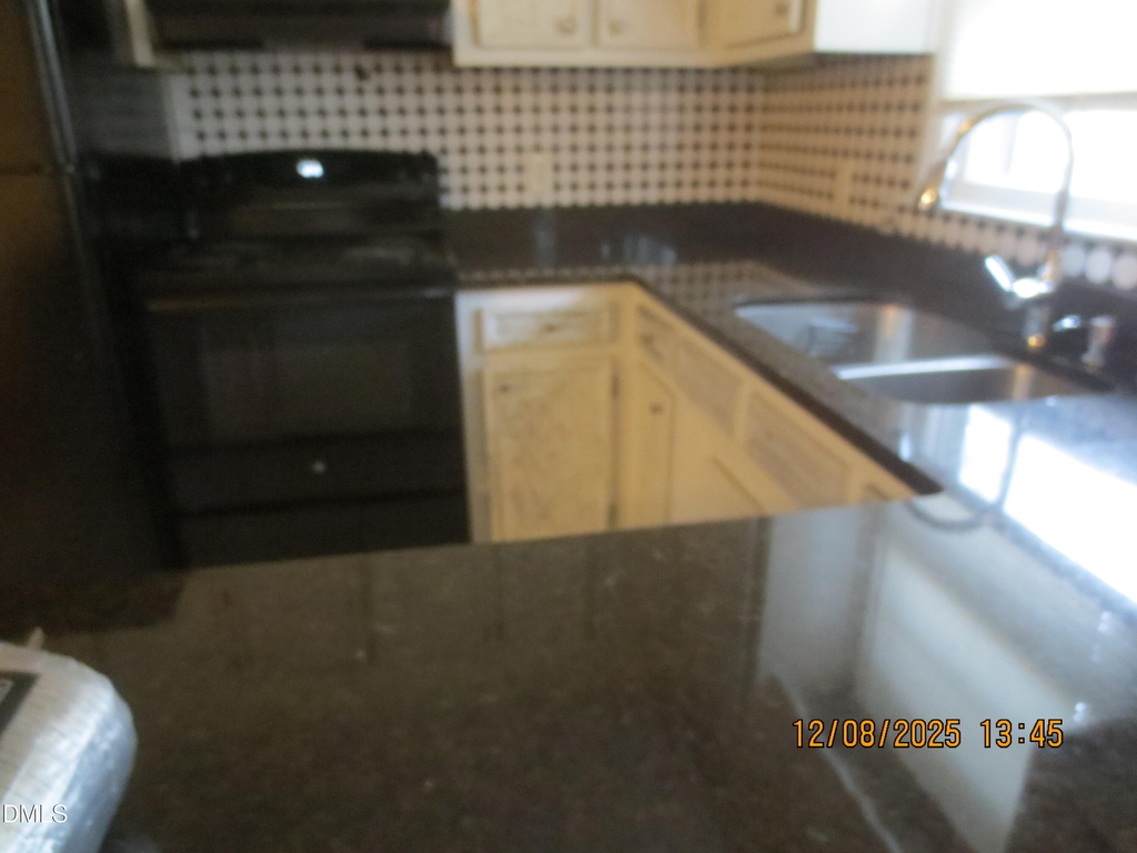 25 E North Street - Photo 6