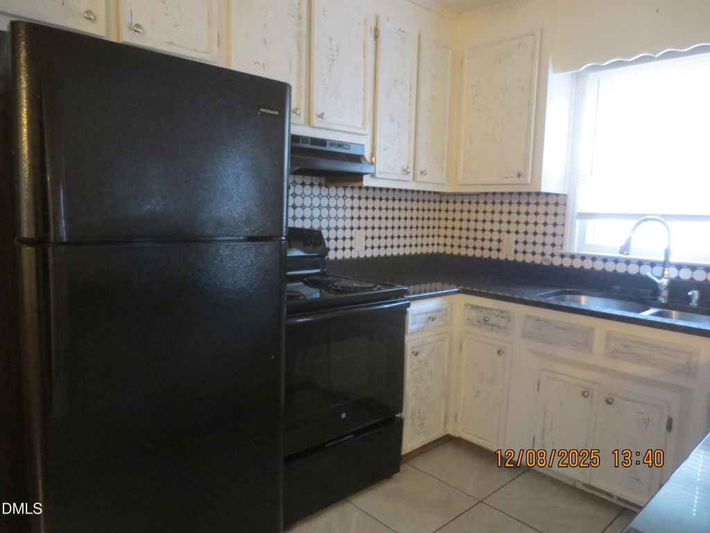 25 E North Street - Photo 5