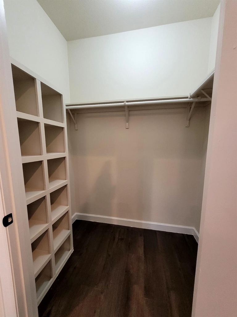 750 S Main St - Photo 18