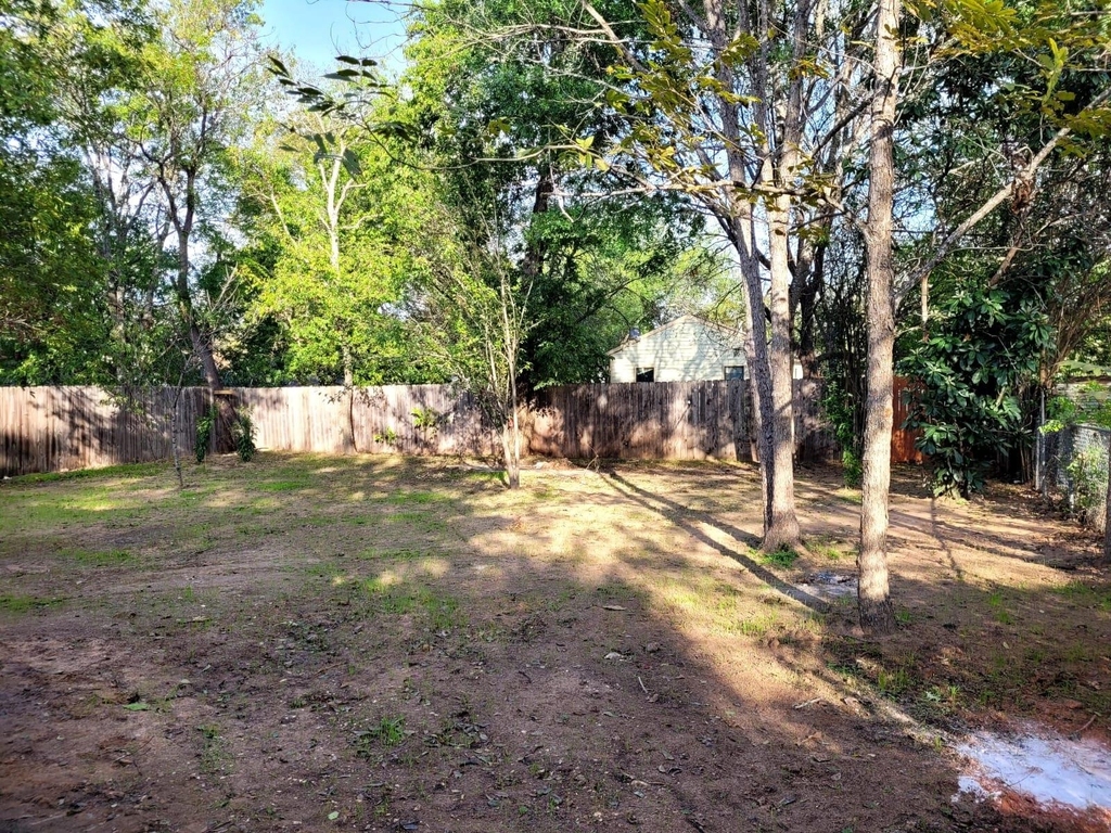 750 S Main St - Photo 28