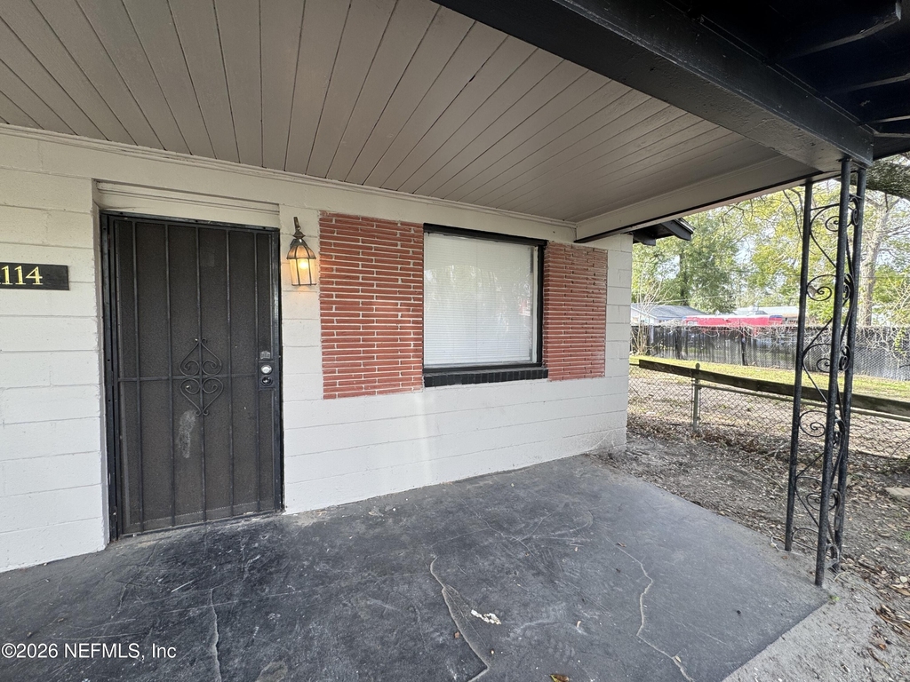 4114 Moncrief Road - Photo 16