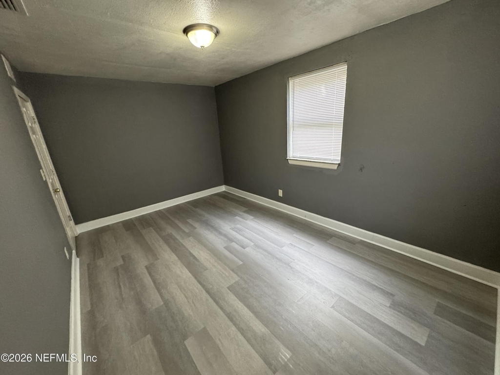 4114 Moncrief Road - Photo 9