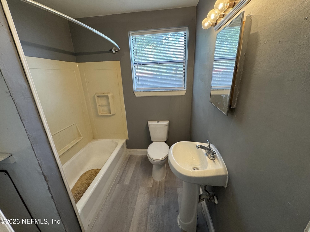 4114 Moncrief Road - Photo 15