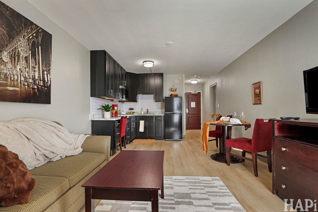 6175 W Grand Avenue - Photo 5