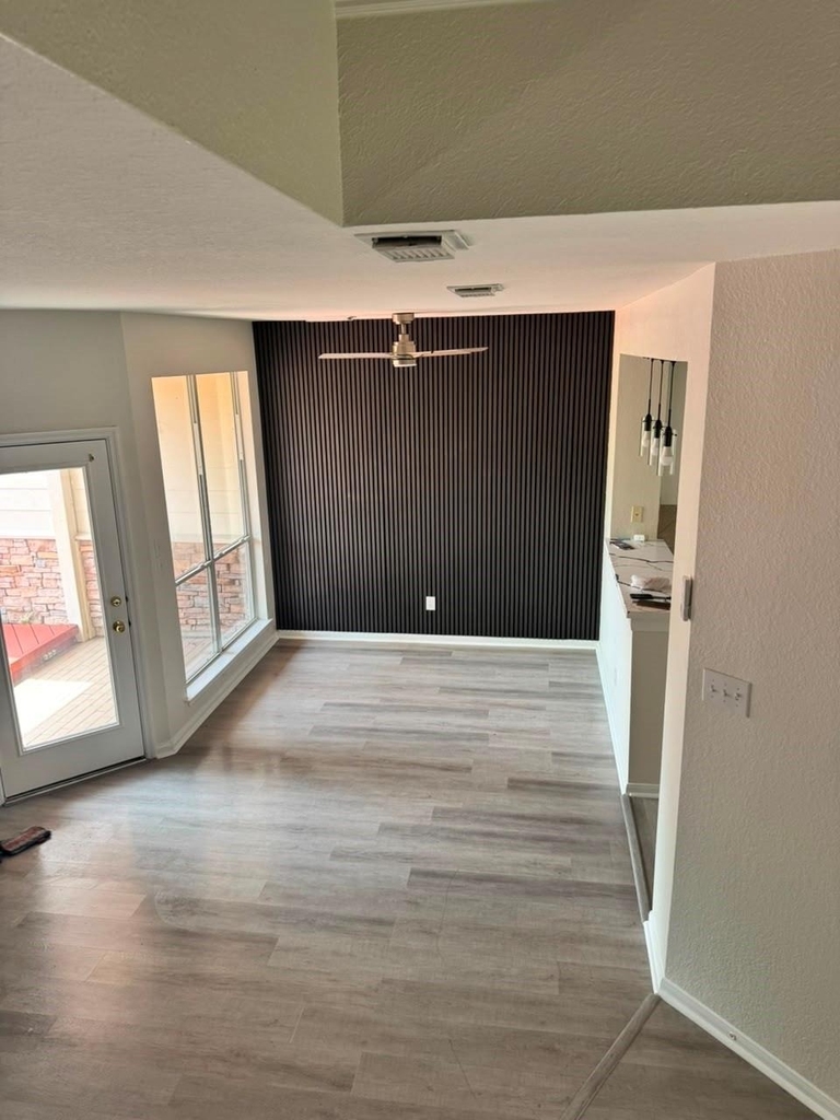 2110 Ridge Wood Lane - Photo 2