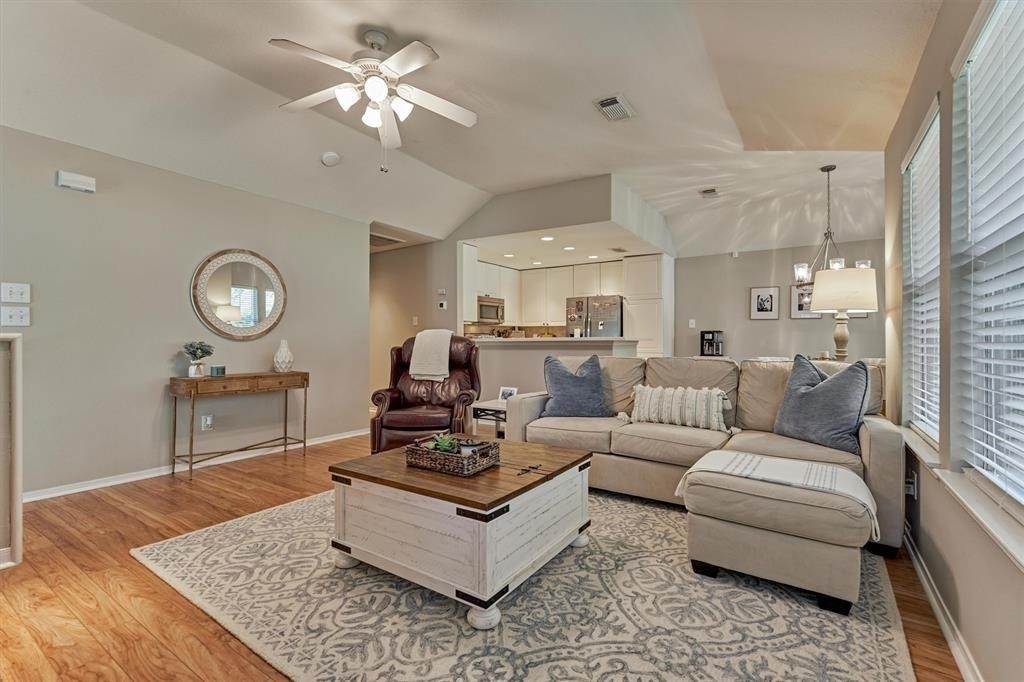 87 Woodlily Place - Photo 12