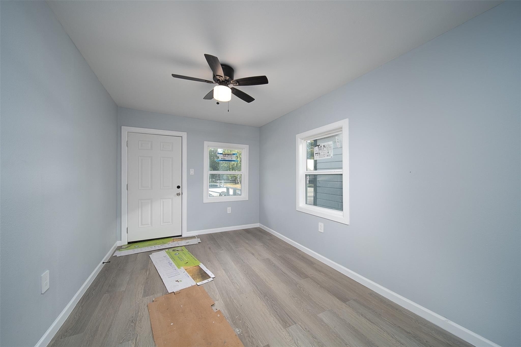 3120 Stonewall Street - Photo 9