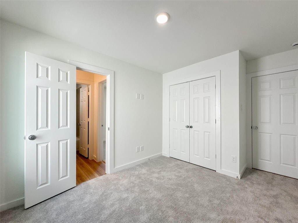 2726 Discovery Trails Court - Photo 36