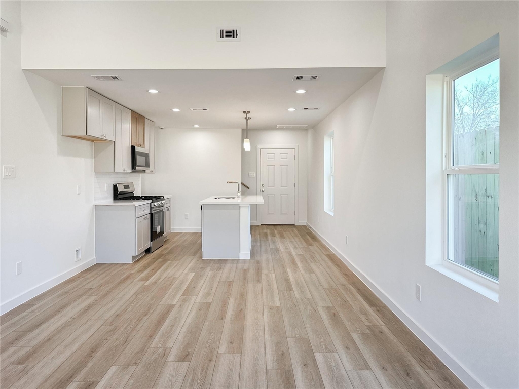 2726 Discovery Trails Court - Photo 17