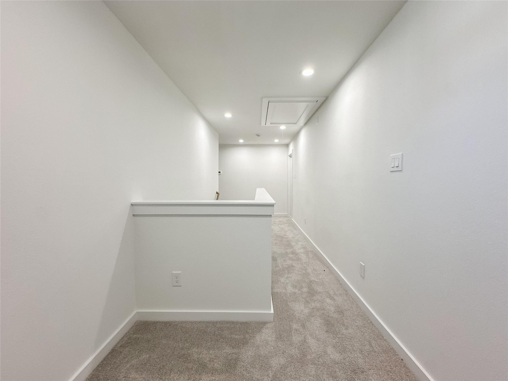 2726 Discovery Trails Court - Photo 32