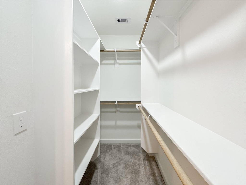 2726 Discovery Trails Court - Photo 28
