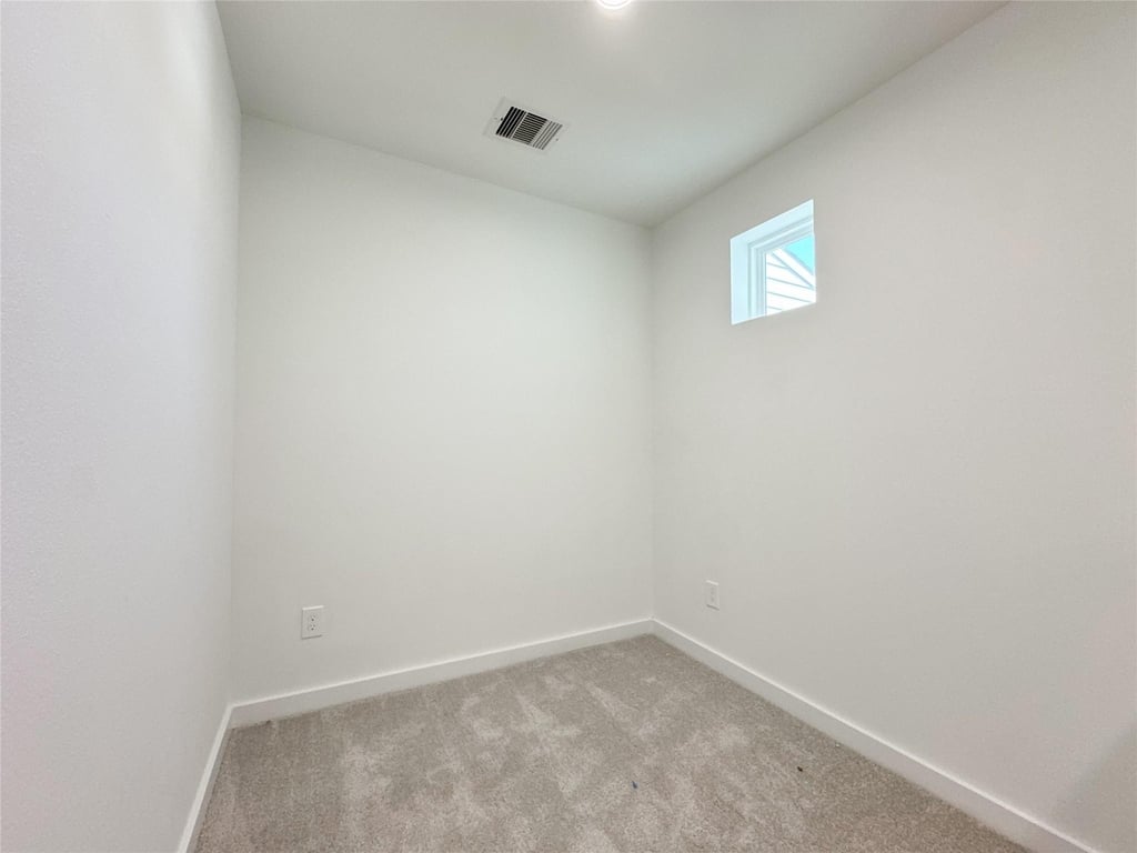 2726 Discovery Trails Court - Photo 31