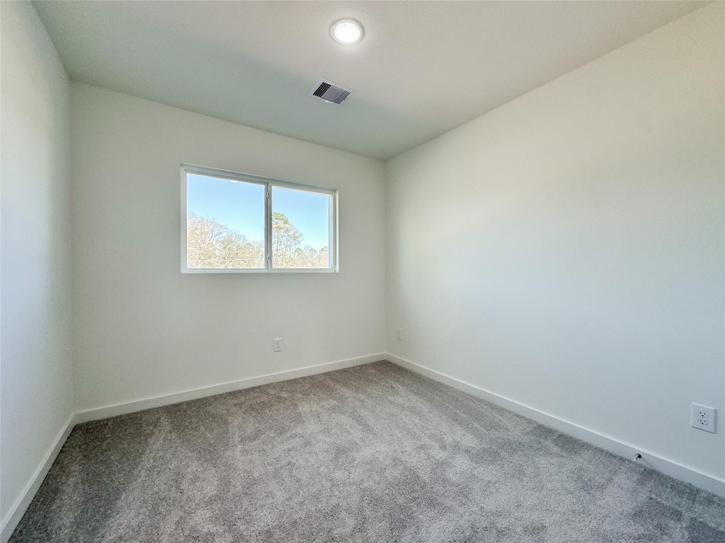 2726 Discovery Trails Court - Photo 33