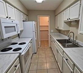 7400 Bellerive Drive - Photo 9