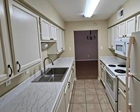 7400 Bellerive Drive - Photo 12