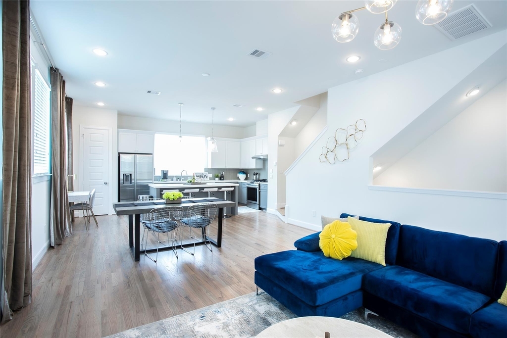 2713 Eado Edge Court - Photo 4