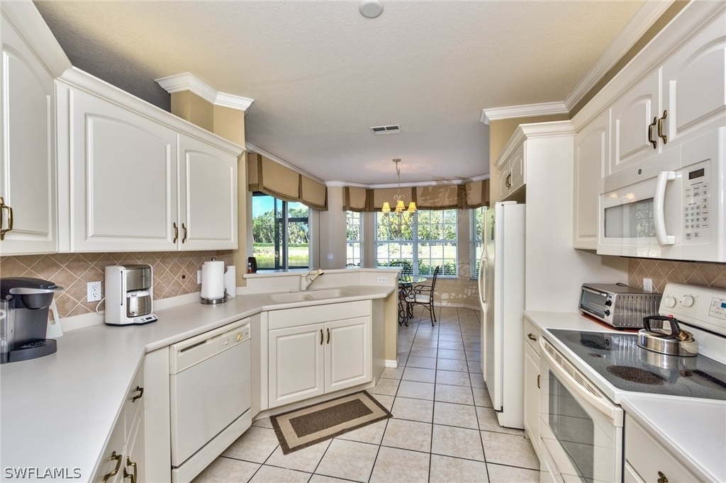 20310 Calice Court - Photo 7