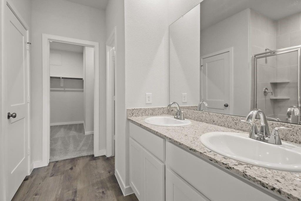 496 Shoreview Drive - Photo 8