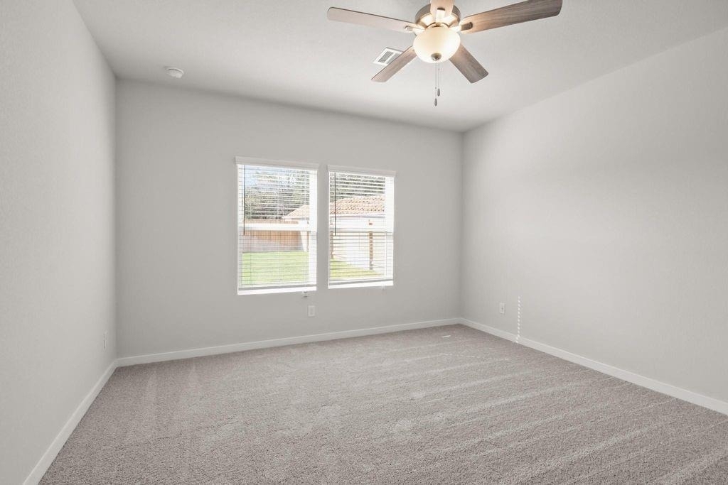 496 Shoreview Drive - Photo 6