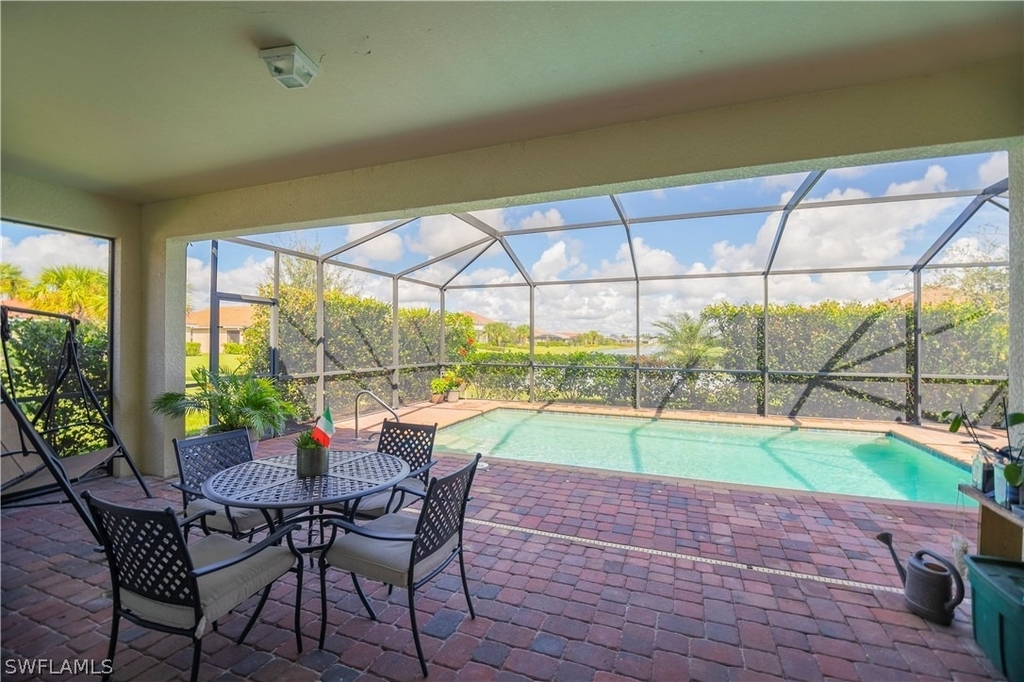2075 Parson Street - Photo 2