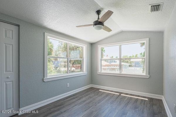 693 Law Street - Photo 3