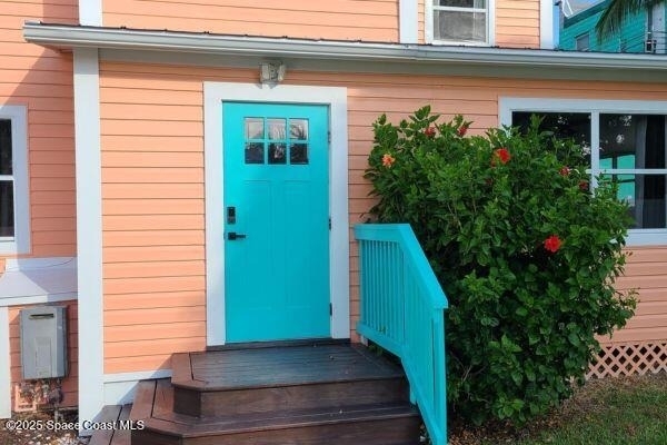 693 Law Street - Photo 0