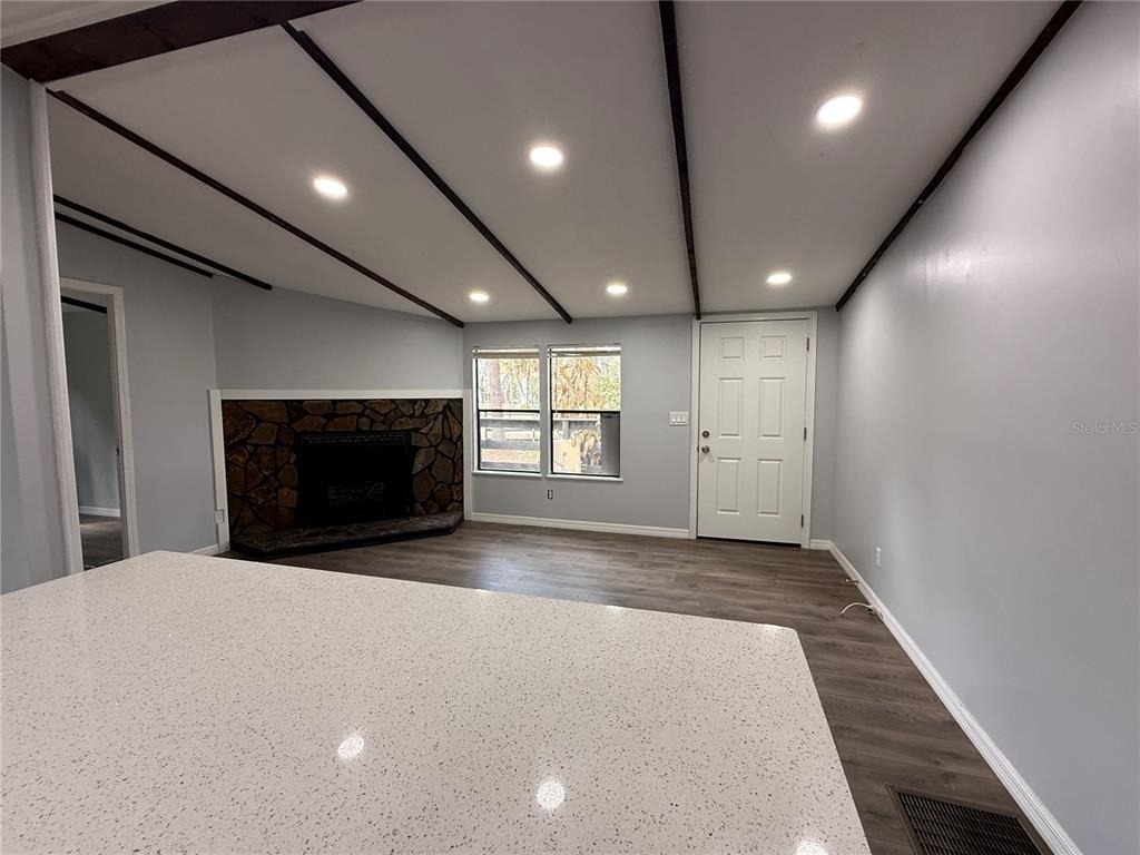 8824 Overlook Dr - Photo 3