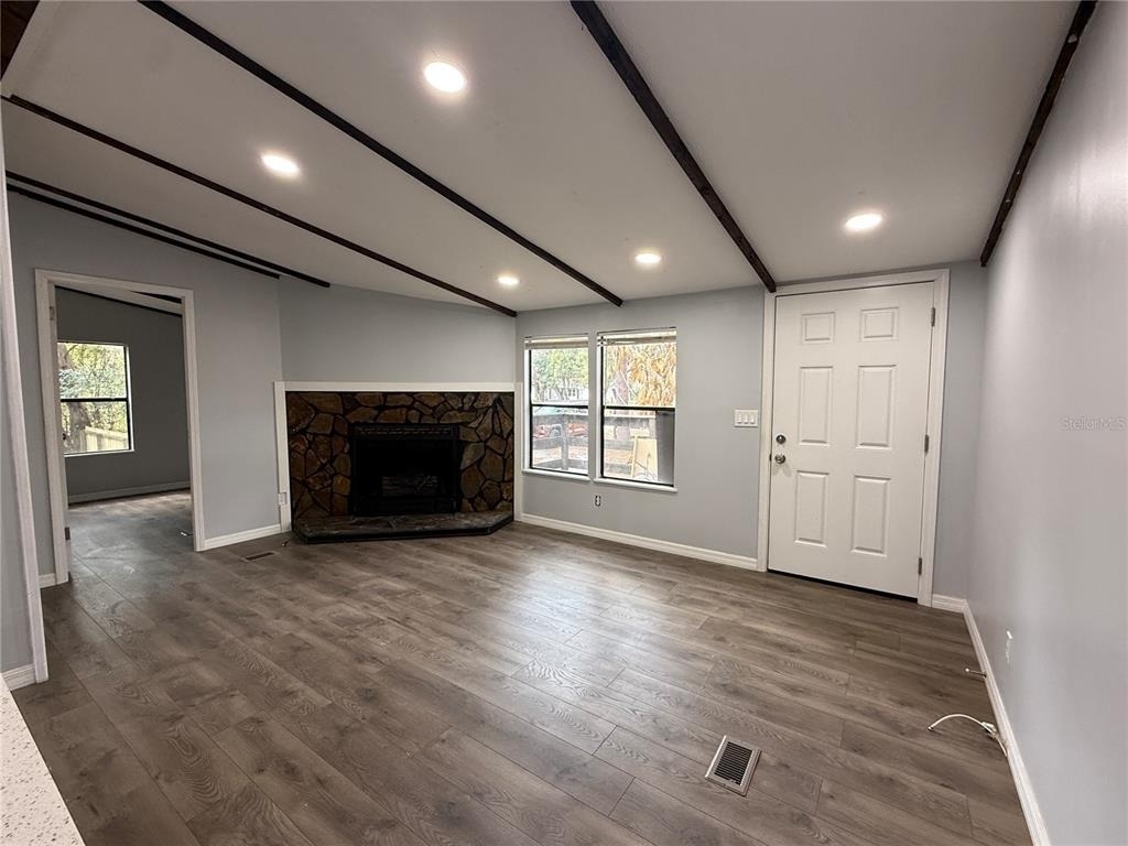 8824 Overlook Dr - Photo 2