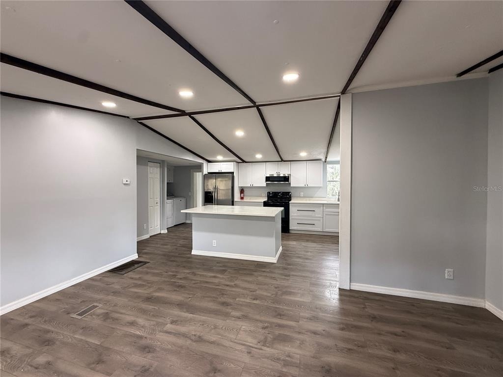 8824 Overlook Dr - Photo 9