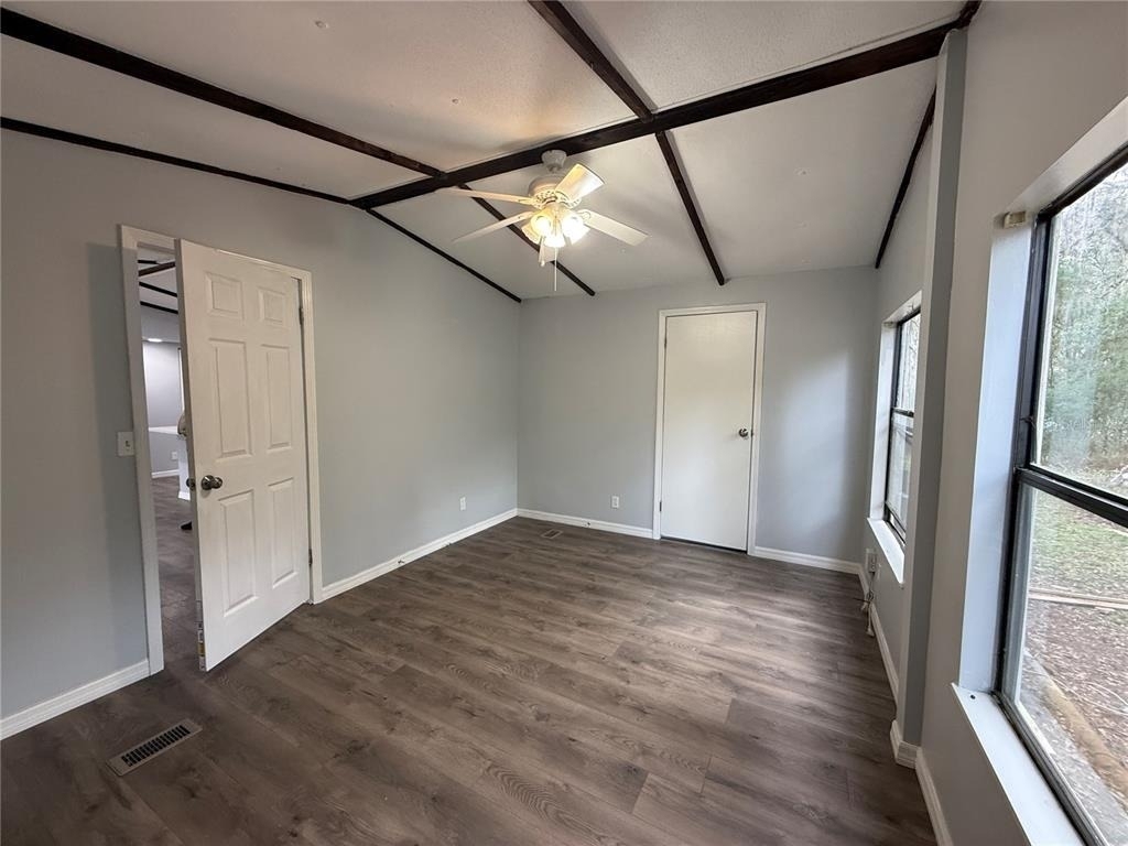 8824 Overlook Dr - Photo 15