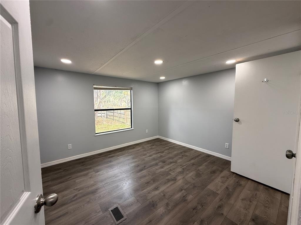 8824 Overlook Dr - Photo 22