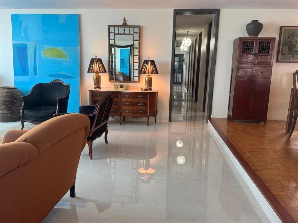 76 Kings Court - Photo 6