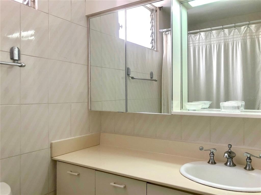 76 Kings Court - Photo 32