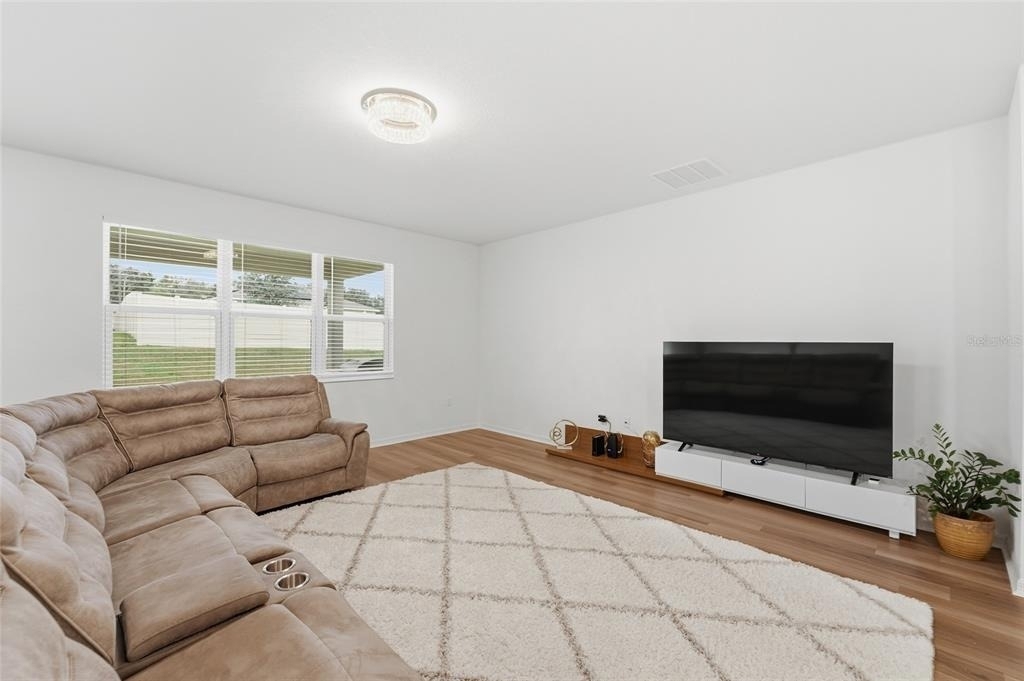 2081 Malbec Court - Photo 5
