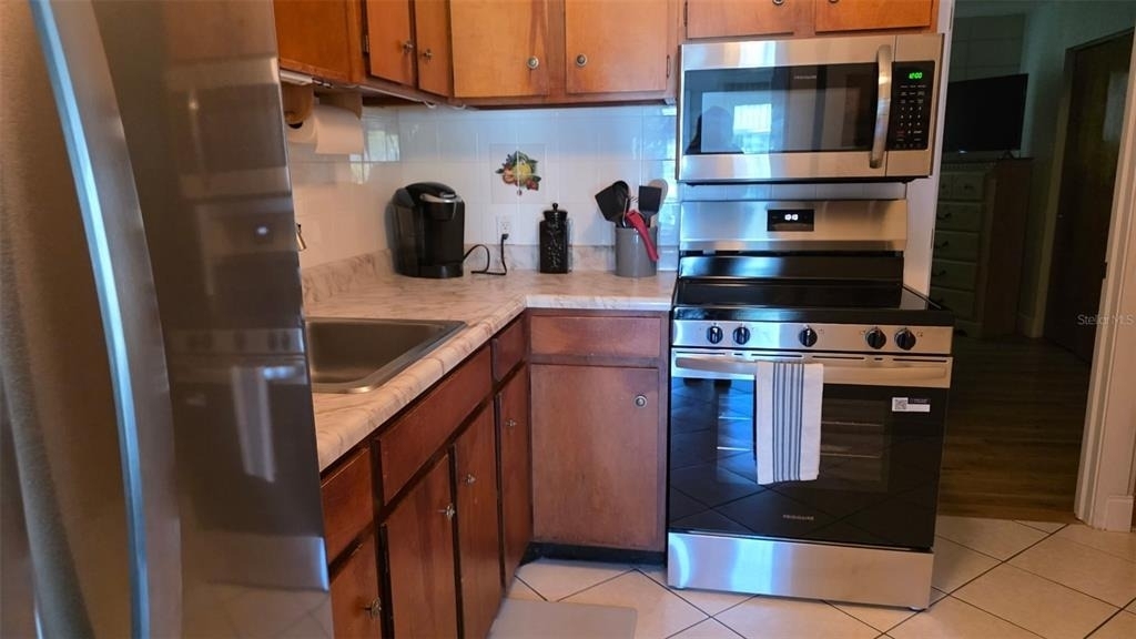 541 S Peninsula Avenue - Photo 16