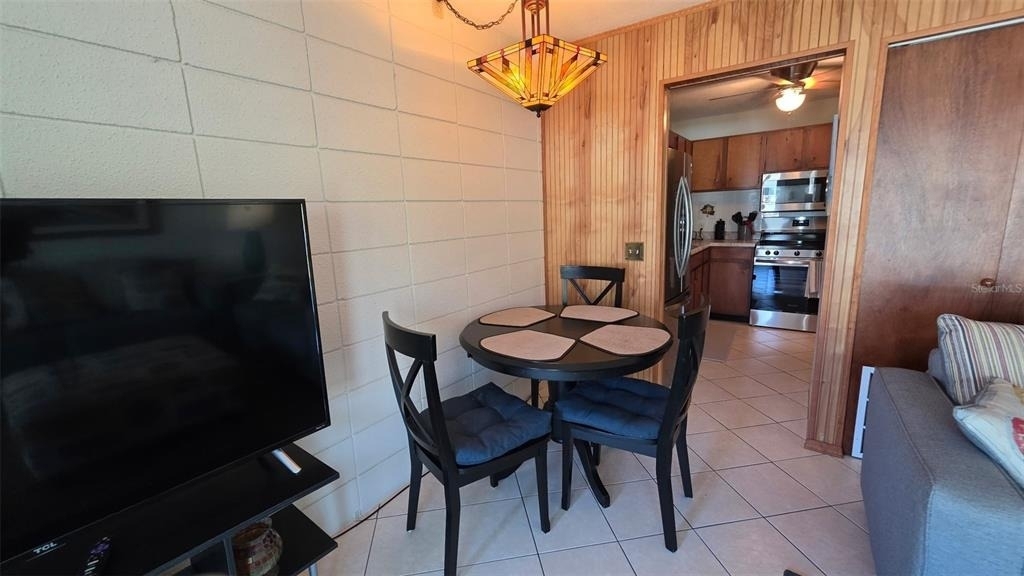 541 S Peninsula Avenue - Photo 10