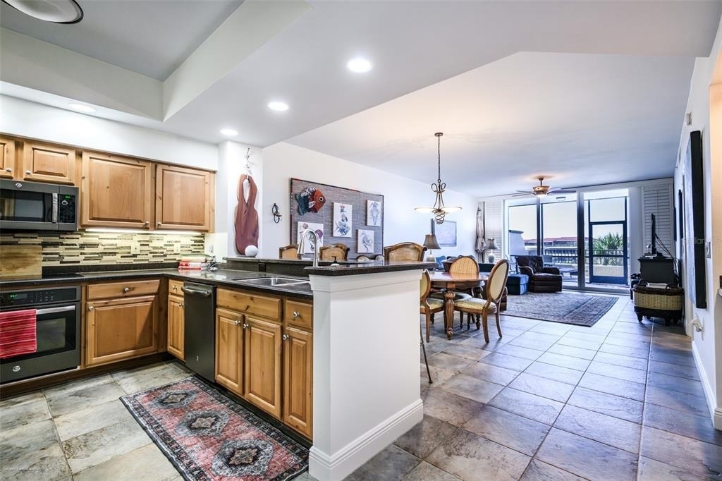 3313 Sunset Key Circle - Photo 9