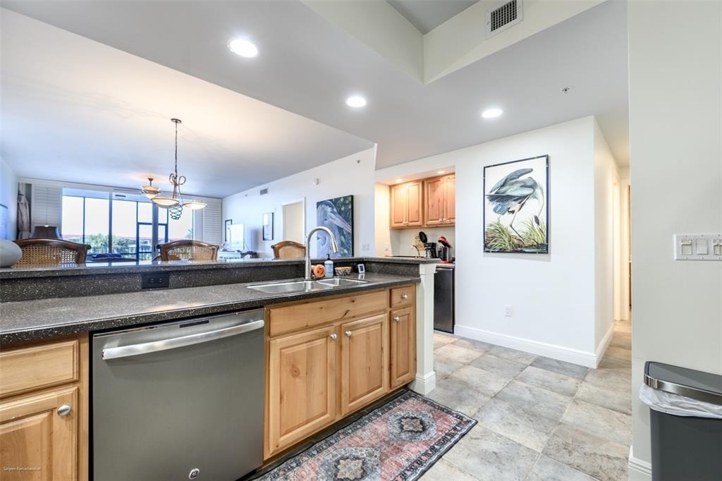 3313 Sunset Key Circle - Photo 13
