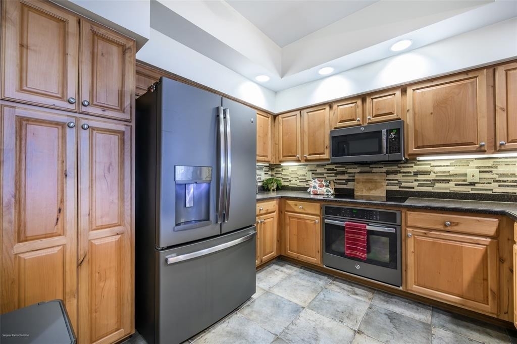 3313 Sunset Key Circle - Photo 10