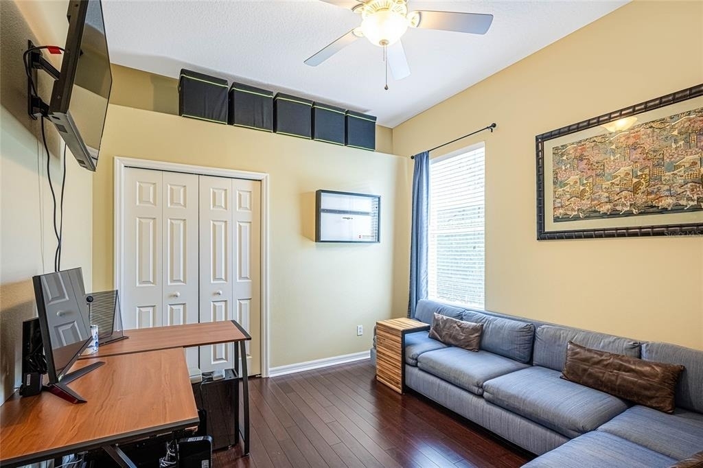 956 Scherer Way - Photo 19