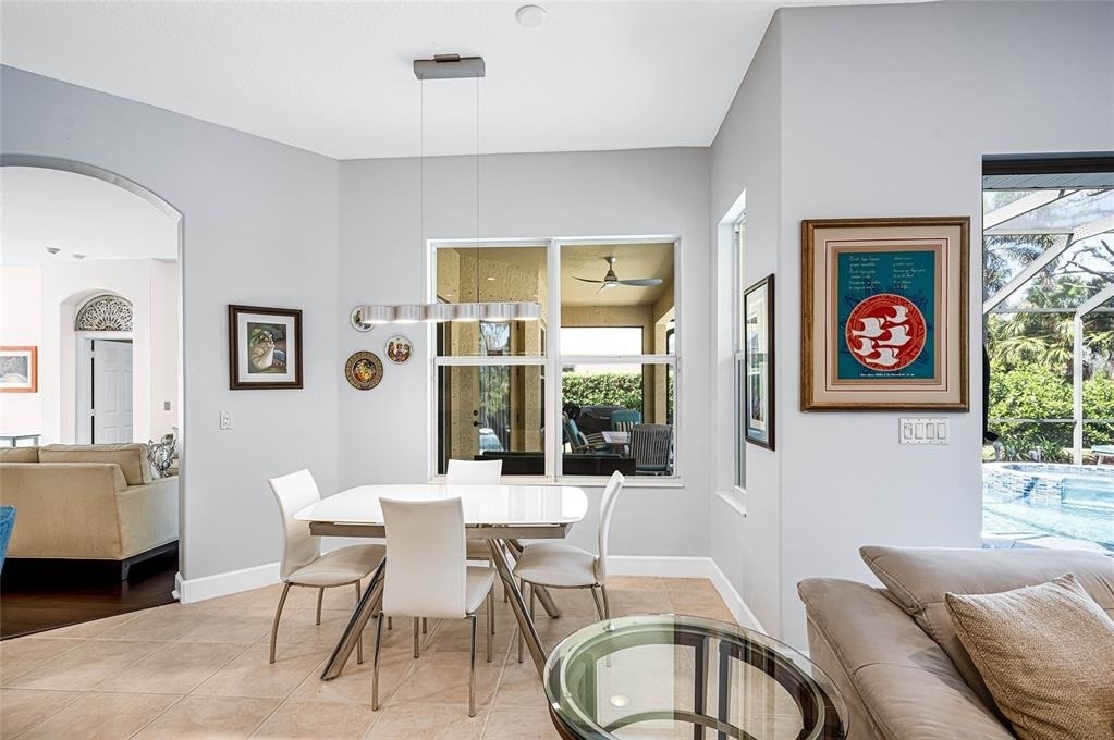 956 Scherer Way - Photo 9