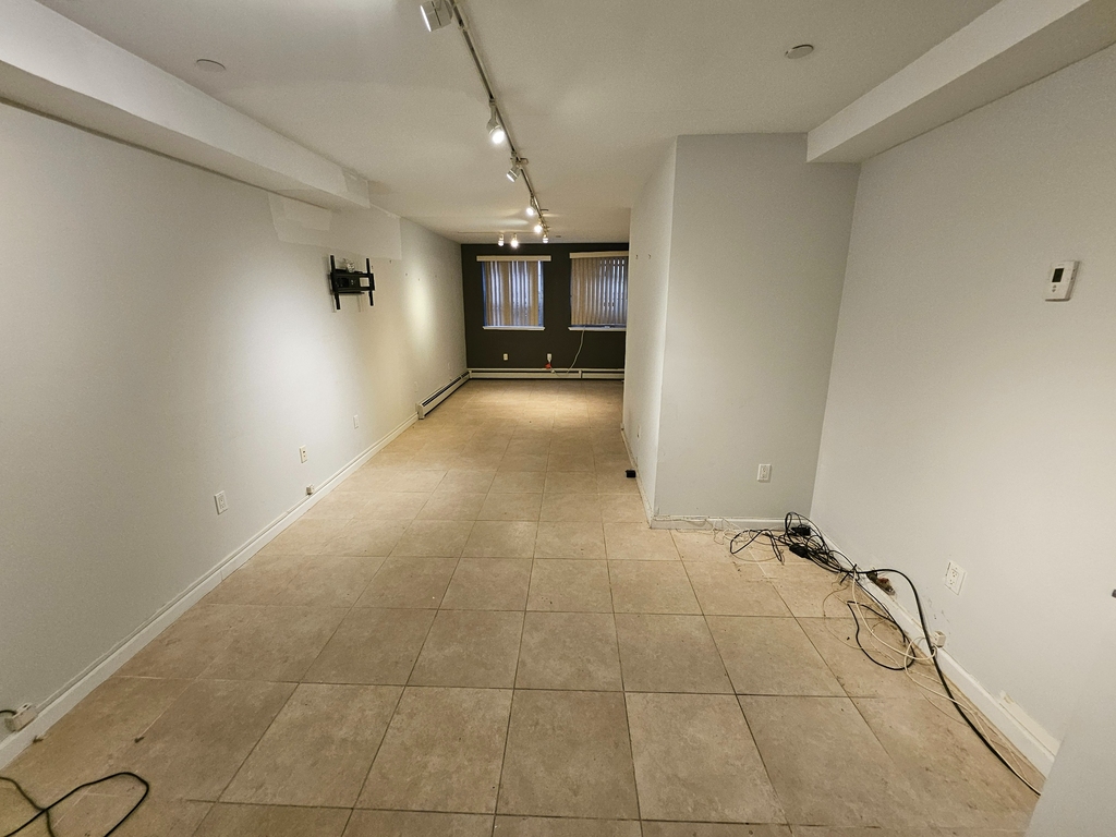 411 99th Street - Photo 3