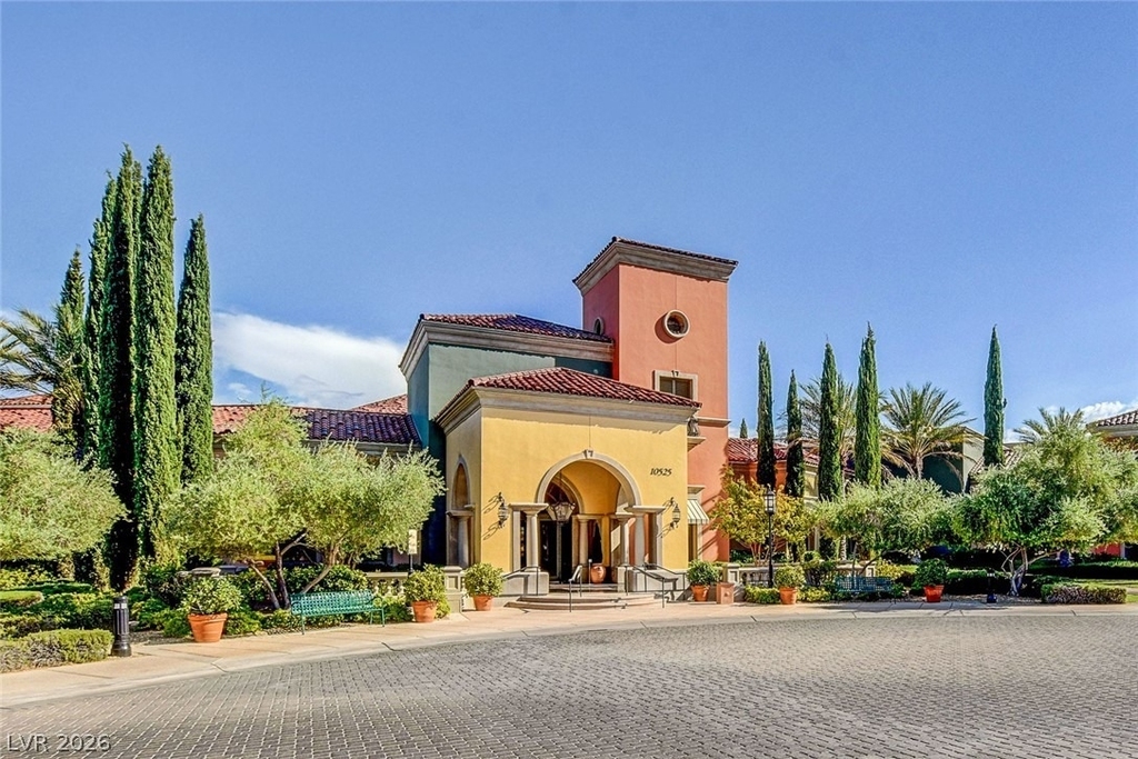 4589 Bersaglio Street - Photo 39