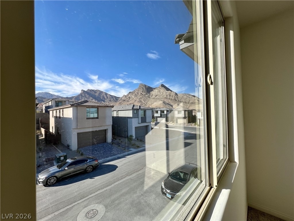1606 Rock Kestrel Street - Photo 11