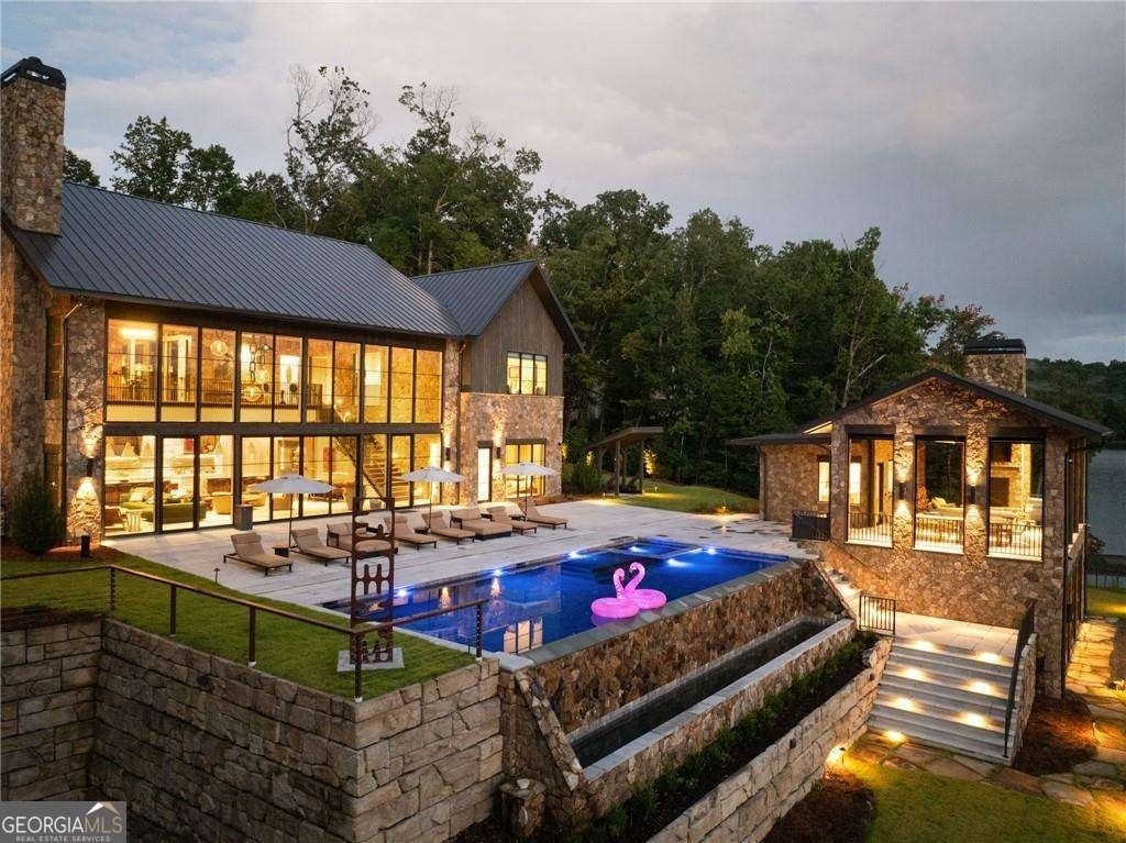 725 Rocky Point Drive - Photo 4