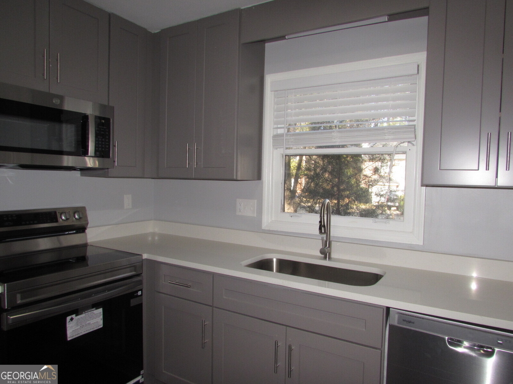 1716 Twin Brooks Drive - Photo 5