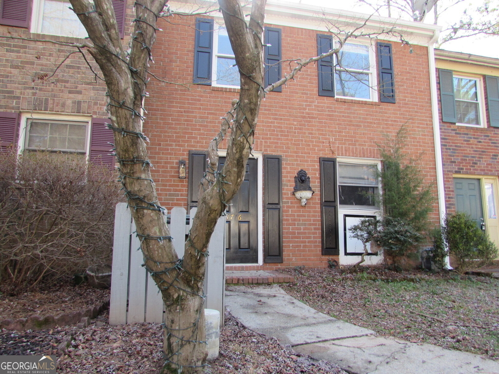 1716 Twin Brooks Drive - Photo 1