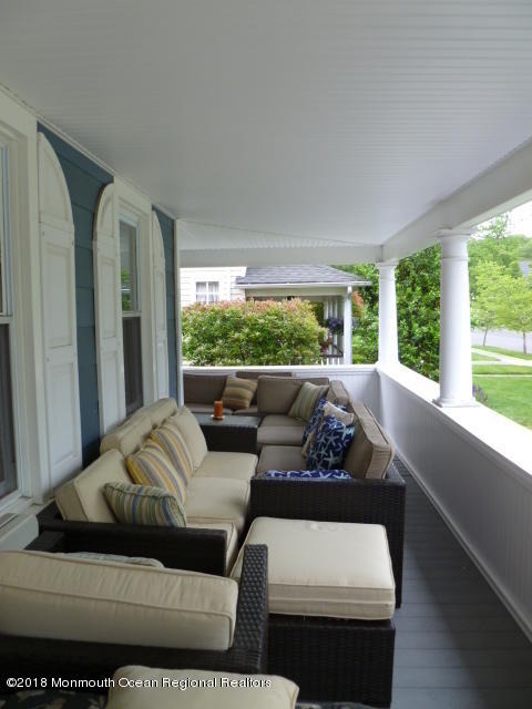 422 Worthington Avenue - Photo 1